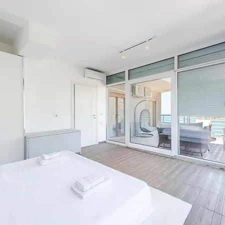 Sea Forever 3 Bedroom *